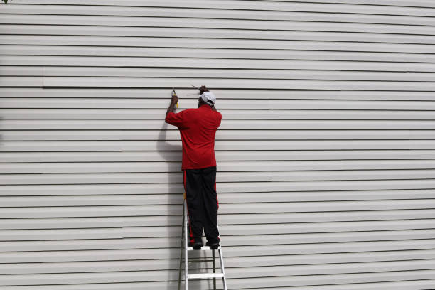 Best Insulated Siding Installation  in Hopwood, PA